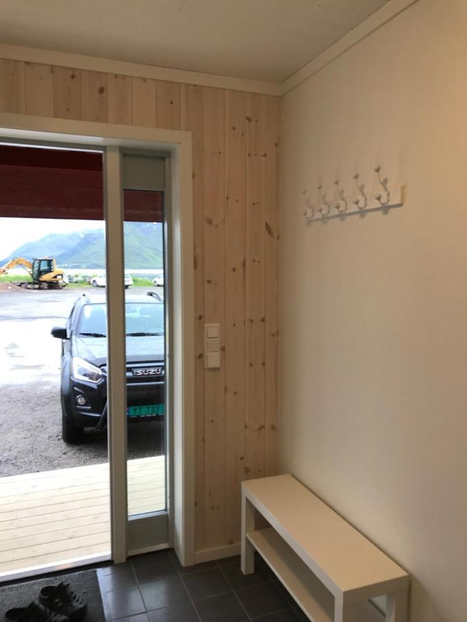 Nappstraumen Seafront Cabin Leknes Exterior photo